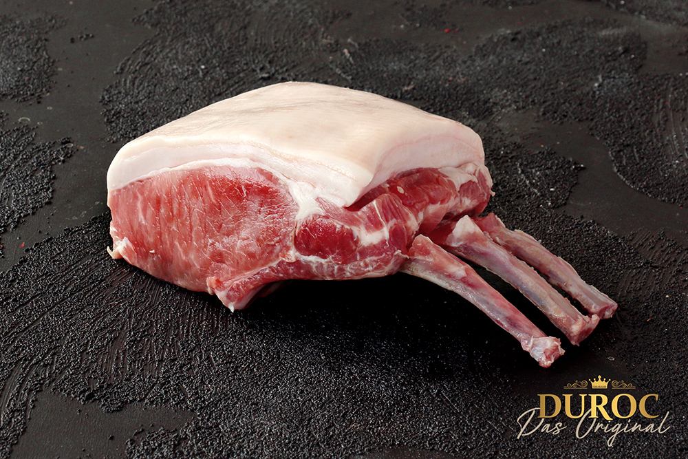 DUROC Schweinekarree geviertelt